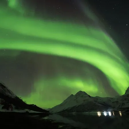 Apartment Sydpol Designer Northern Lights View
